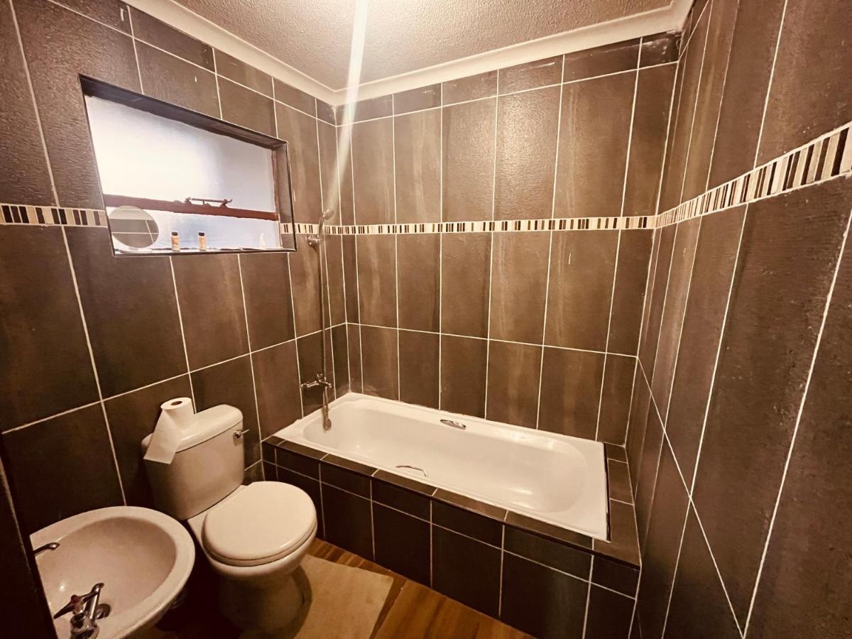 Mphatlalatsane Bnb Maseru Exterior foto